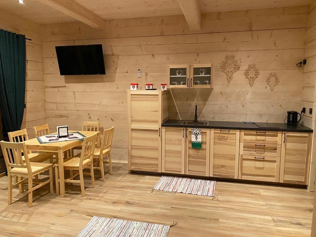 Goralskie Domki U Topora Czarny Dunajec Esterno foto